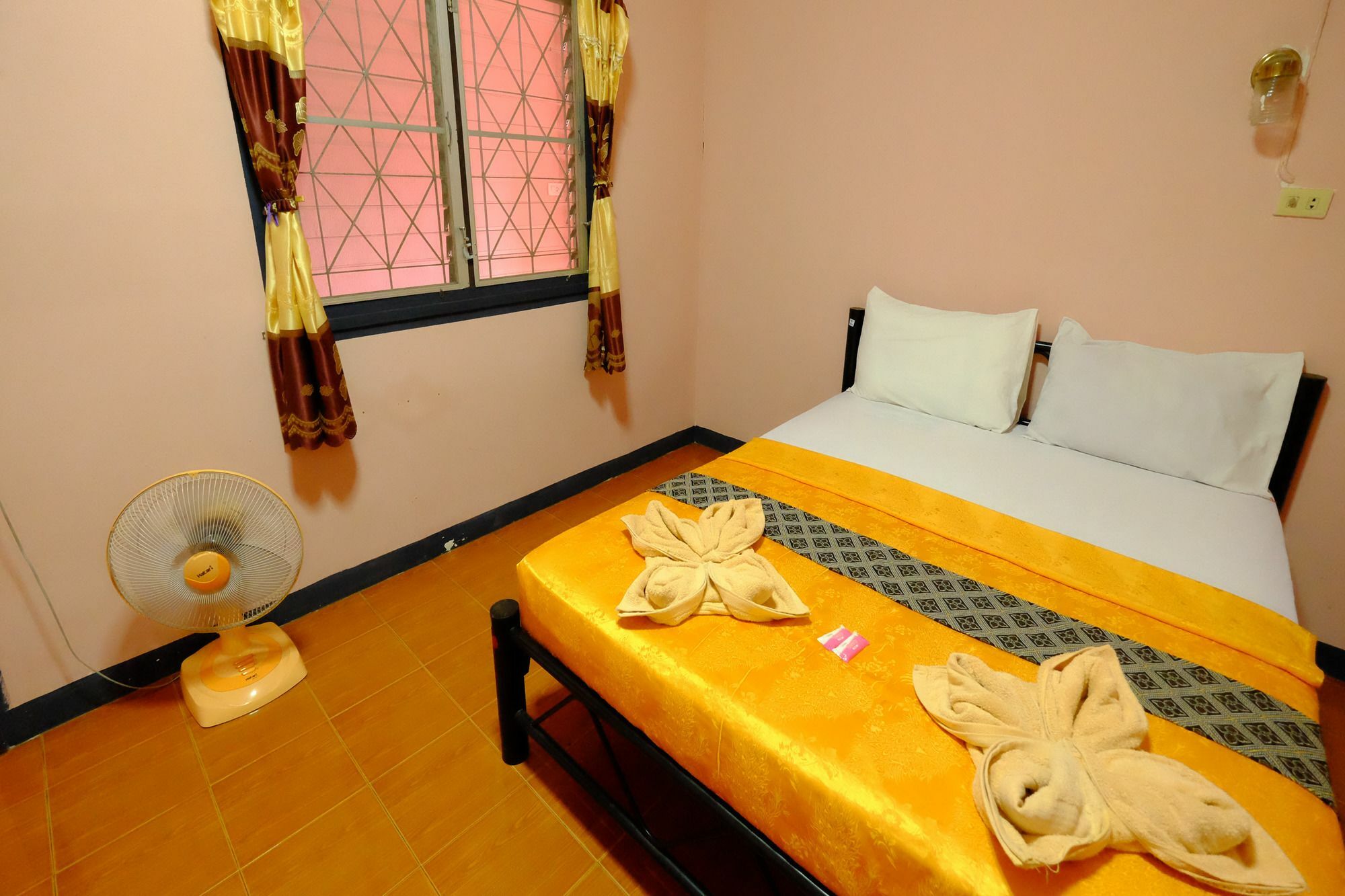 Marina Ao Nang Guesthouse Exterior photo